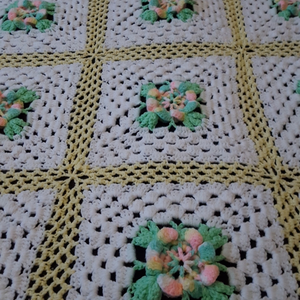 Crochet Blanket. - Picture 2 of 7